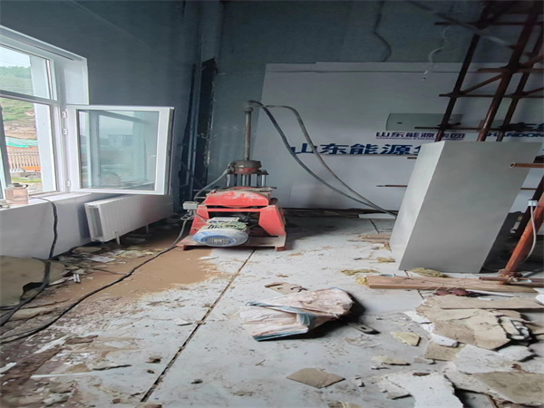 赫山地基基础下沉墙体裂缝加固注浆顶升施工